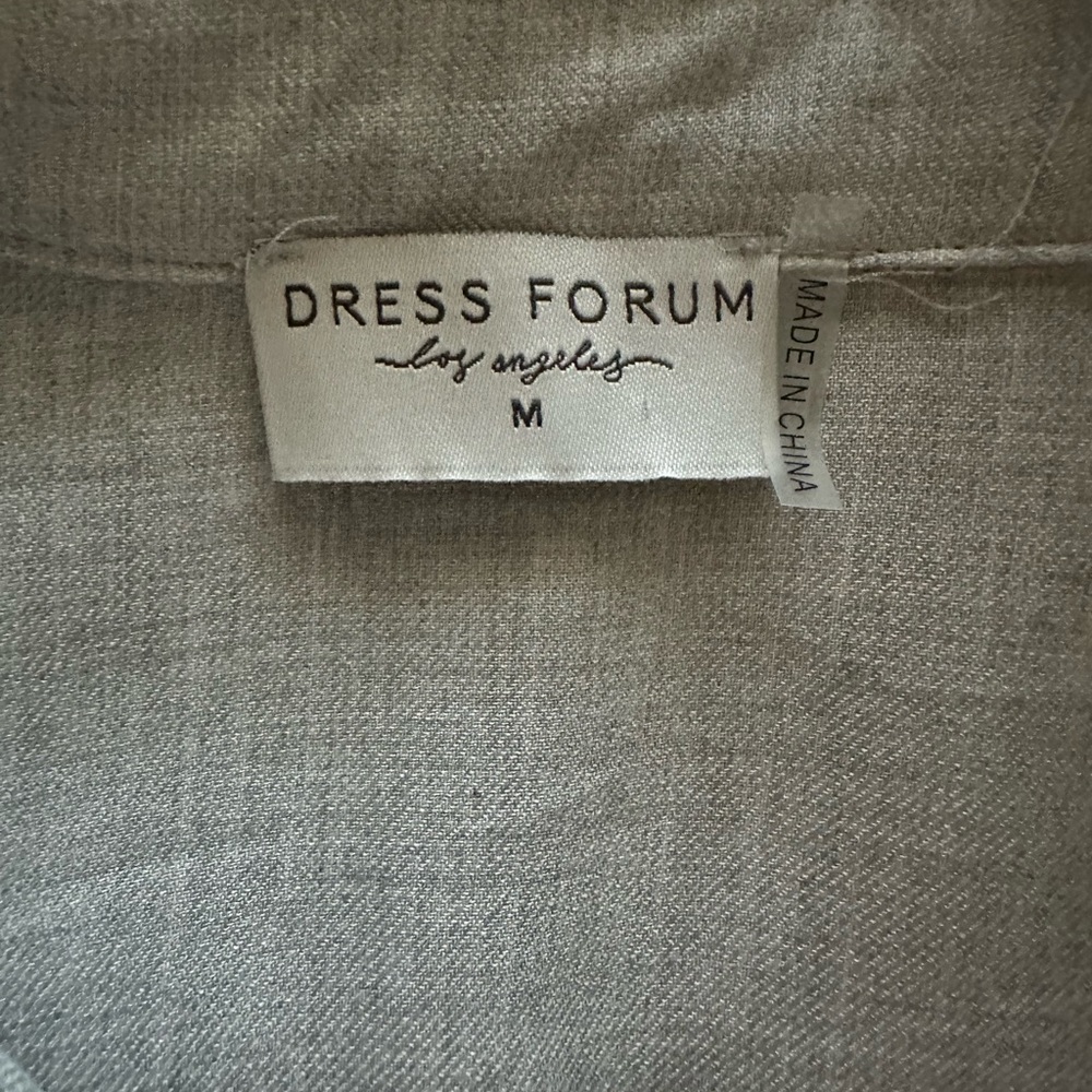 Elegant Button Down Shirt - Picture 5 of 9